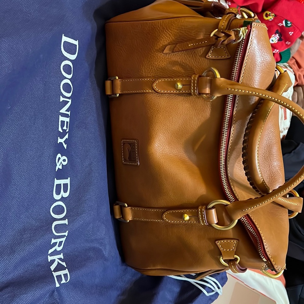Dooney and Bourke Medium size